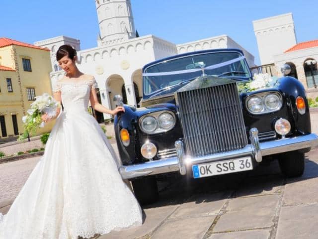 和歌山での結婚式・披露宴は【ラヴィーナ和歌山】で