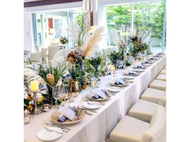 和歌山での結婚式・披露宴は【ラヴィーナ和歌山】で