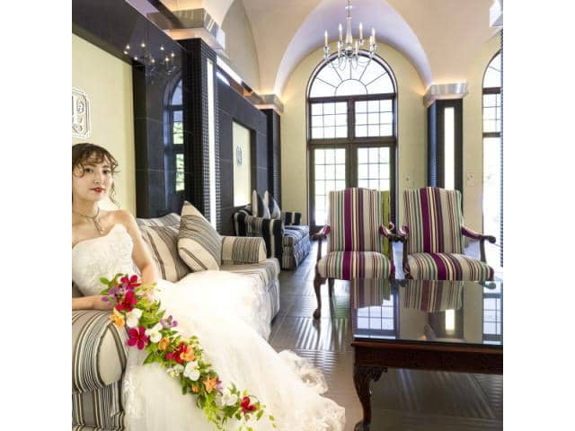 和歌山での結婚式・披露宴は【ラヴィーナ和歌山】で