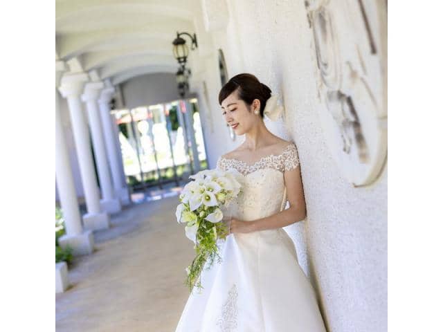 和歌山での結婚式・披露宴は【ラヴィーナ和歌山】で