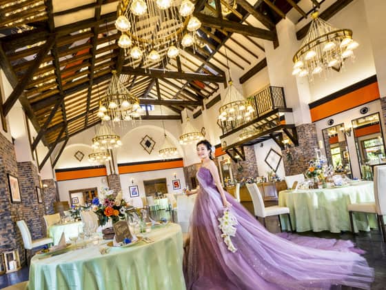 和歌山での結婚式・披露宴は【ラヴィーナ和歌山】で