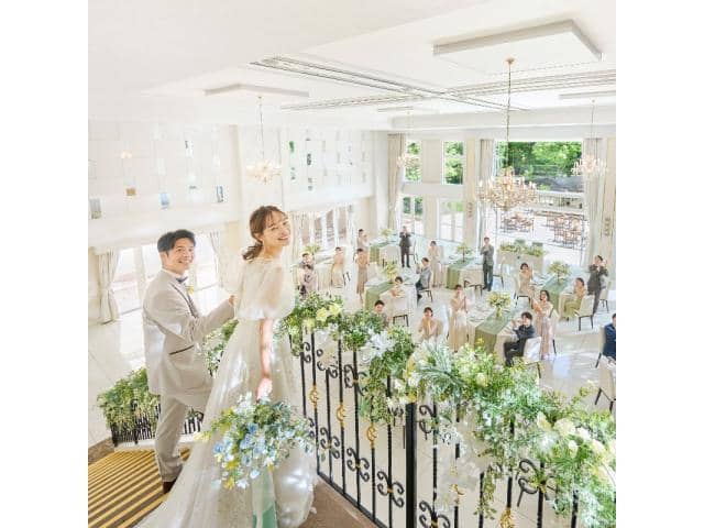  福岡市博多区の結婚式場・ウェディング｜ララシャンス博多の森