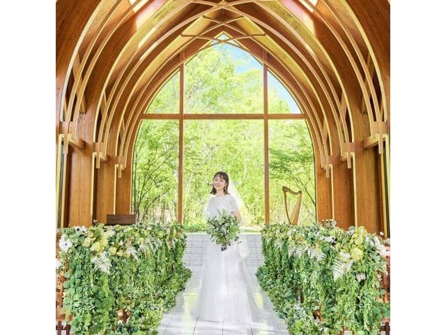  福岡市博多区の結婚式場・ウェディング｜ララシャンス博多の森