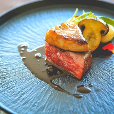  福岡市博多区の結婚式場・ウェディング｜ララシャンス博多の森