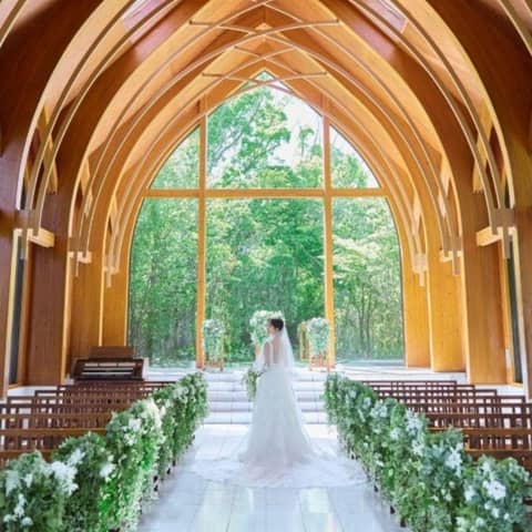  福岡市博多区の結婚式場・ウェディング｜ララシャンス博多の森