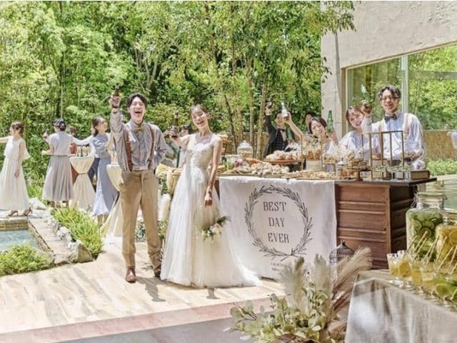  福岡市博多区の結婚式場・ウェディング｜ララシャンス博多の森