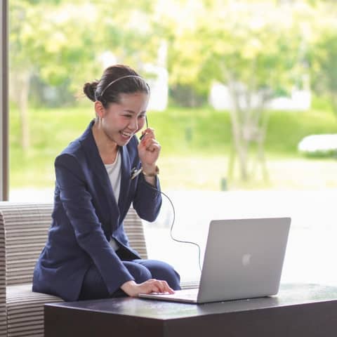  福岡市博多区の結婚式場・ウェディング｜ララシャンス博多の森