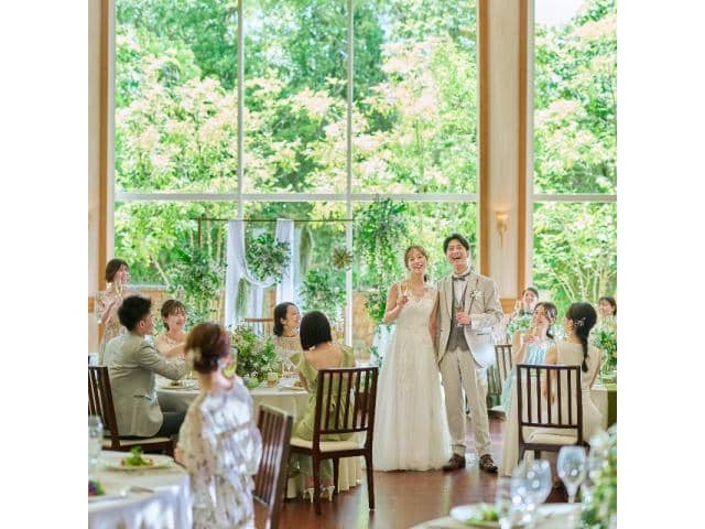  福岡市博多区の結婚式場・ウェディング｜ララシャンス博多の森
