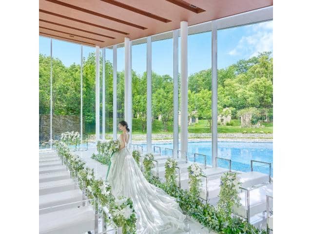  福岡市博多区の結婚式場・ウェディング｜ララシャンス博多の森