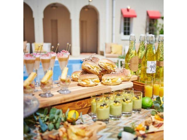  福岡市博多区の結婚式場・ウェディング｜ララシャンス博多の森