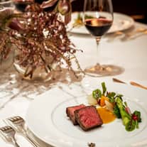 <2026年3月までのウエディング限定>お料理グレードアップ特典プレゼント!