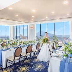 弘前パークホテル｜青森の結婚式場【ウェディングサイト】 スカイバンケット『ステラ」