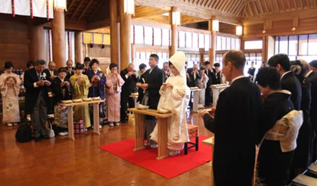 北海道札幌市の結婚式場｜エルムガーデン