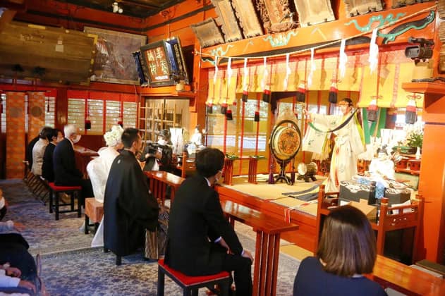 【公式】冠稲荷神社　宮の森迎賓館ティアラグリーンパレス｜群馬 結婚式