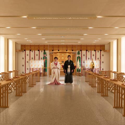 《～25年10月■和装フォト＆会食プラン》神殿やクラシカルな館内で撮影