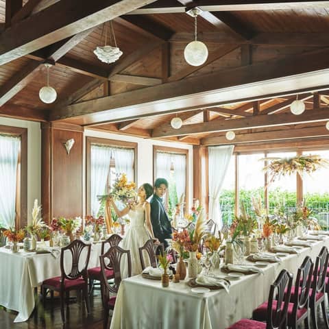 【26年3～6月】生花の香り広がる独立型教会＆一流レストラン美食