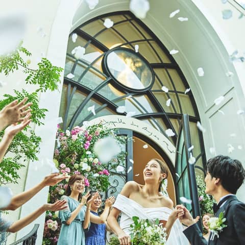通年【挙式のみ】2名～OK！専任牧師が贈る（総額より22万優待）