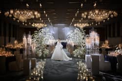 【ブライダル公式】KUMAMOTO HOTEL CASTLE(熊本ホテルキャッスル) 熊本の結婚式場 時を越え 人々の想いを繋ぐ熊本ホテルキャッスルでの結婚式 それは 伝統と新しさが交わるウエディング