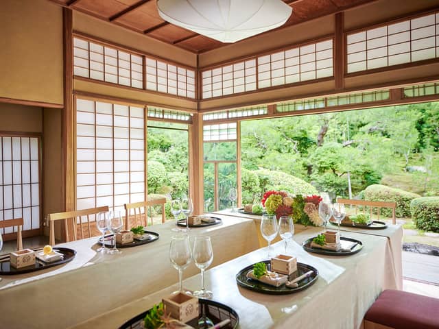 京都東山の結婚式場 【桜鶴苑（おうかくえん）】