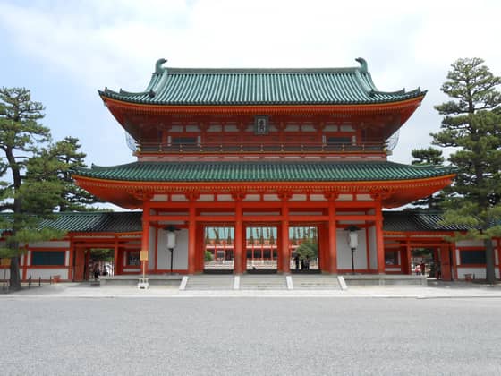 京都東山の結婚式場 【桜鶴苑（おうかくえん）】