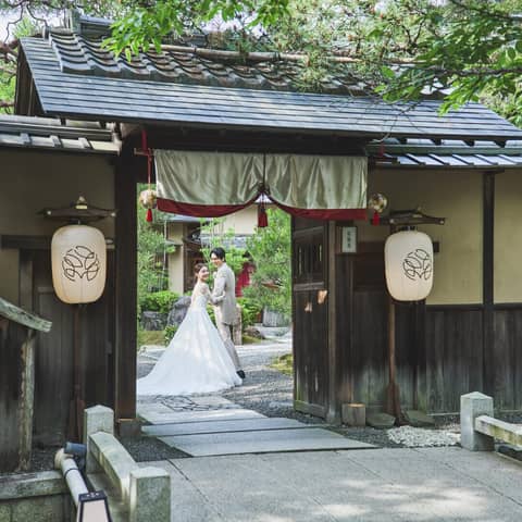 京都東山の結婚式場 【桜鶴苑（おうかくえん）】