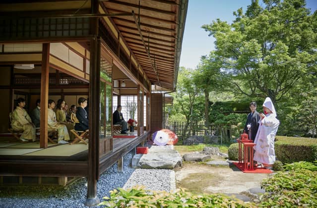 京都東山の結婚式場 【桜鶴苑（おうかくえん）】