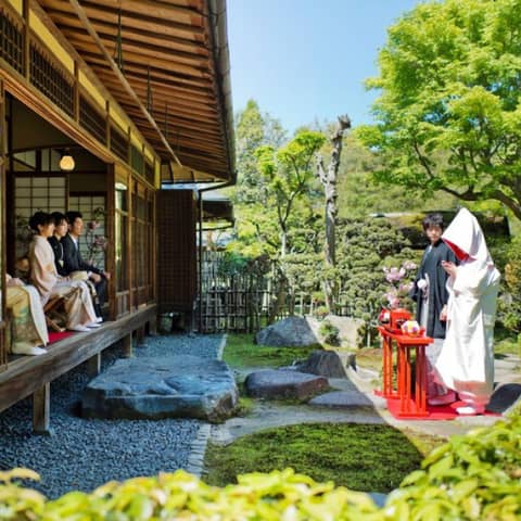 【フォト挙式】日本庭園で行う挙式付きフォトプラン★人力車周遊プレゼント