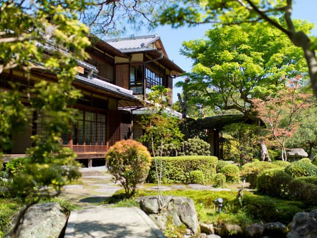 京都東山の結婚式場 【桜鶴苑（おうかくえん）】