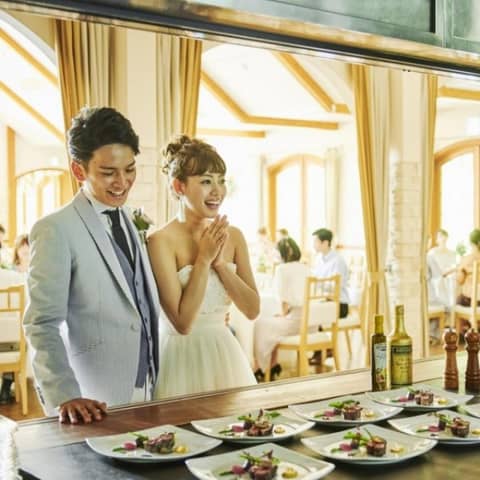 【少人数Wedding＊2027年2月迄】挙式・司会・料理・衣装他込