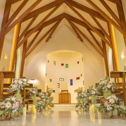 【少人数Wedding＊2027年2月迄】挙式・司会・料理・衣装他込