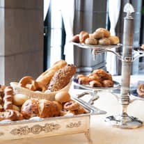 【1件目来館】ビュッフェプレゼント