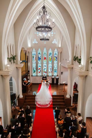 Osaka St.Bath Church(大阪セントバース教会)｜大阪 -心斎橋- にある結婚式場