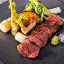 【ご来館者全員に】無料試食!厳選した旬の素材を活かした至高の料理で、情緒溢れる料亭の味5品をご用意