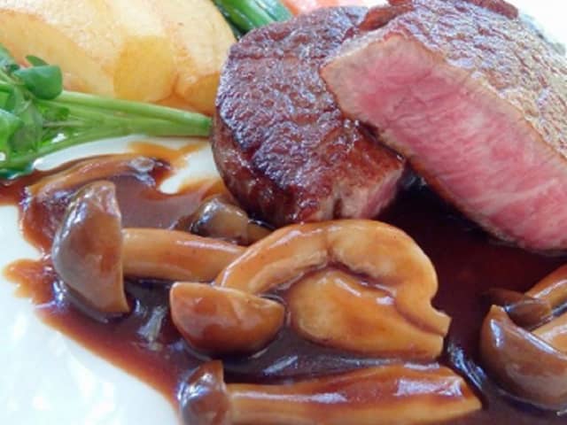 【公式】アンジュ・デ・ラヴィ|大阪府の結婚式場