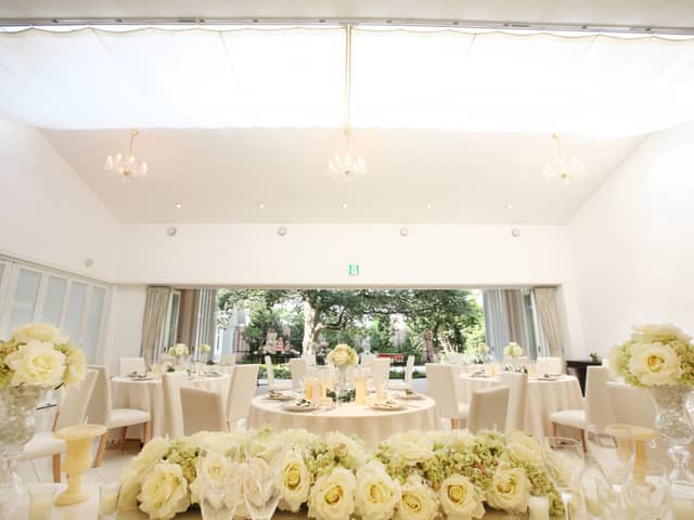 【公式】アンジュ・デ・ラヴィ|大阪府の結婚式場
