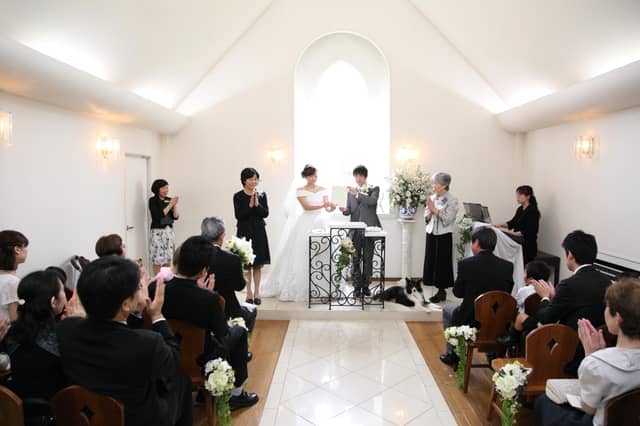 【公式】アンジュ・デ・ラヴィ｜大阪府の結婚式場