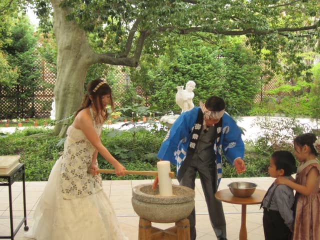 【公式】アンジュ・デ・ラヴィ|大阪府の結婚式場