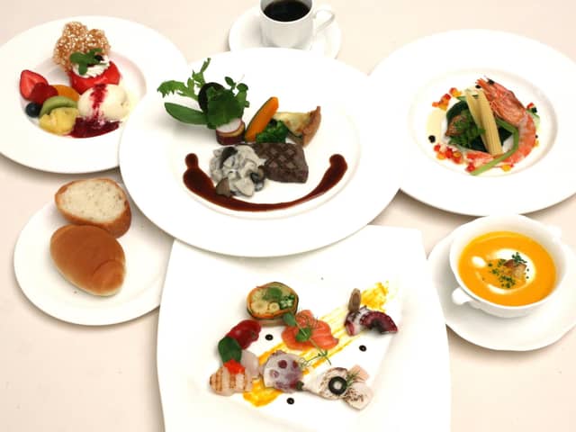 【公式】アンジュ・デ・ラヴィ|大阪府の結婚式場