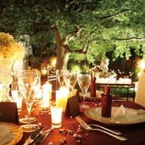 持ち込み料無料(海外のような雰囲気の結婚式を作り上げることが可能!)