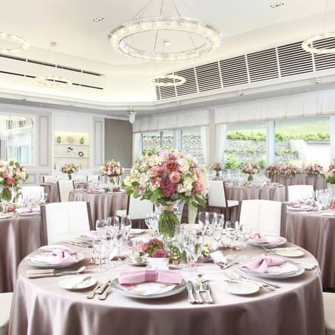 ＜挙式＆お食事会＞お食事会はリラックス私服で！