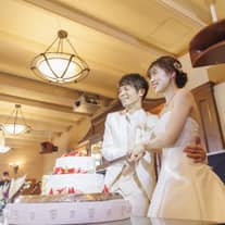 衣裳50%OFF+新婦様2着目25万円OFF