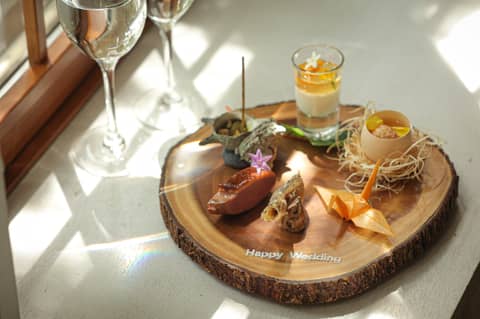 リニューアル限定豪華特典付【フォトウェディング+食事会】8月～11月