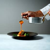 \シェフのLIVEキッチン/トリュフ×飛騨牛×オマールの豪華試食を堪能