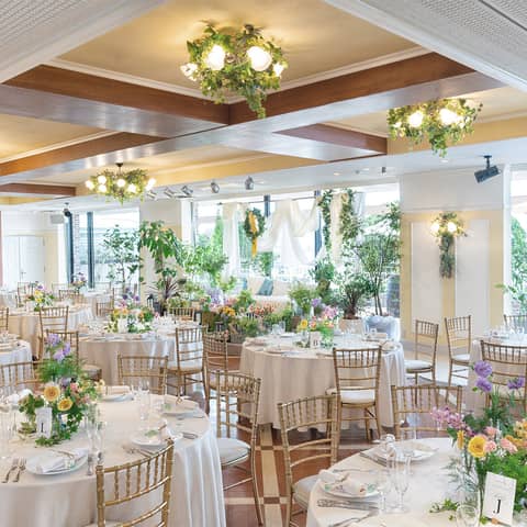 【2026年9月～11月末迄の結婚式限定】70万優待☆ 衣裳もお得