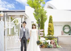 アンジェローブ・ジェルネ 広い敷地を活かした撮影も可能