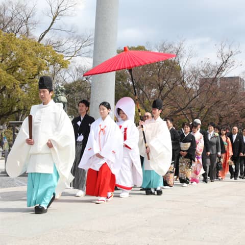伝統と格式ある結婚式 広島護国神社 神前挙式プラン 公式 チャペルsterne シュテルン 広島の少人数本格チャペル挙式 伝統と格式ある結婚式 広島護国神社 神前挙式プラン 公式 チャペルsterne シュテルン 広島の少人数本格チャペル挙式