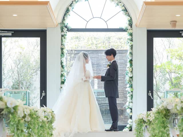 新山口駅前の結婚式場｜ウェディングコート エミリア