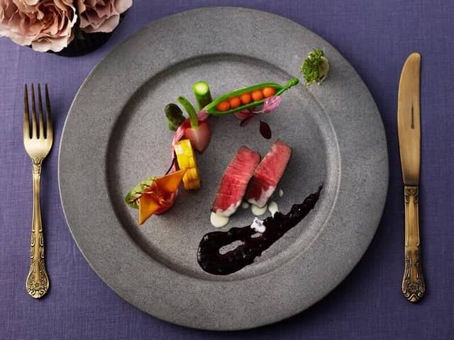 新山口駅前の結婚式場｜ウェディングコート エミリア