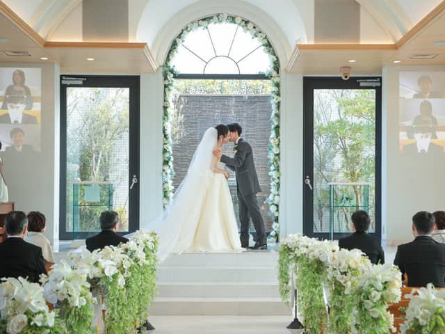 新山口駅前の結婚式場|ウェディングコート エミリア