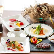 料理グレードアップ 1ランク無料(新郎新婦分)